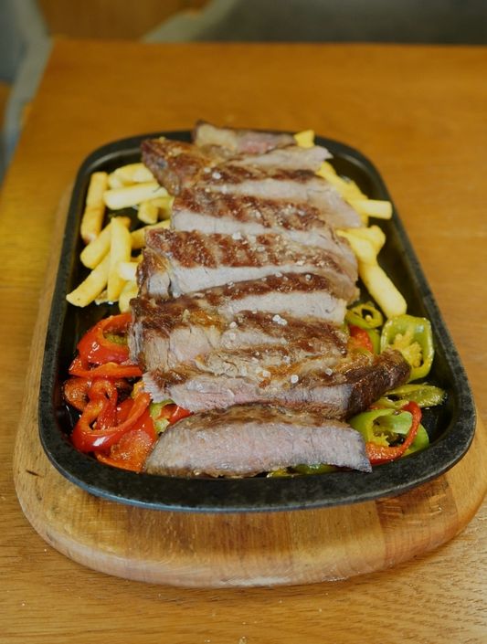 Harman Restaurant Speisenpräsentation