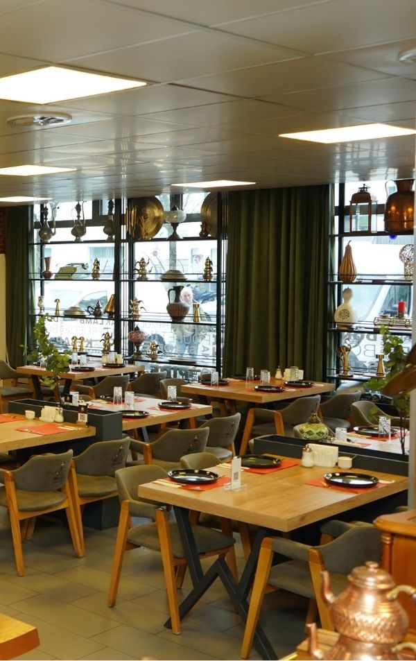 Harman Restaurant Küchenvorbereitung